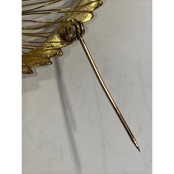 M. J. Ent. Filigree Feather Leaf Pin / Brooch Harp Gold Toned Signed - Picture 4 of 7